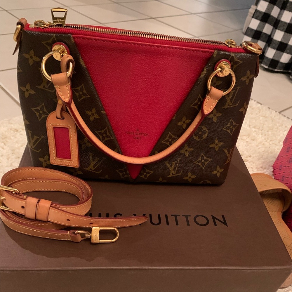 Louis Vuitton purse